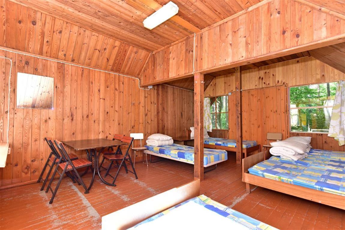 Camping Vaivari Jurmala Hotel Buitenkant foto