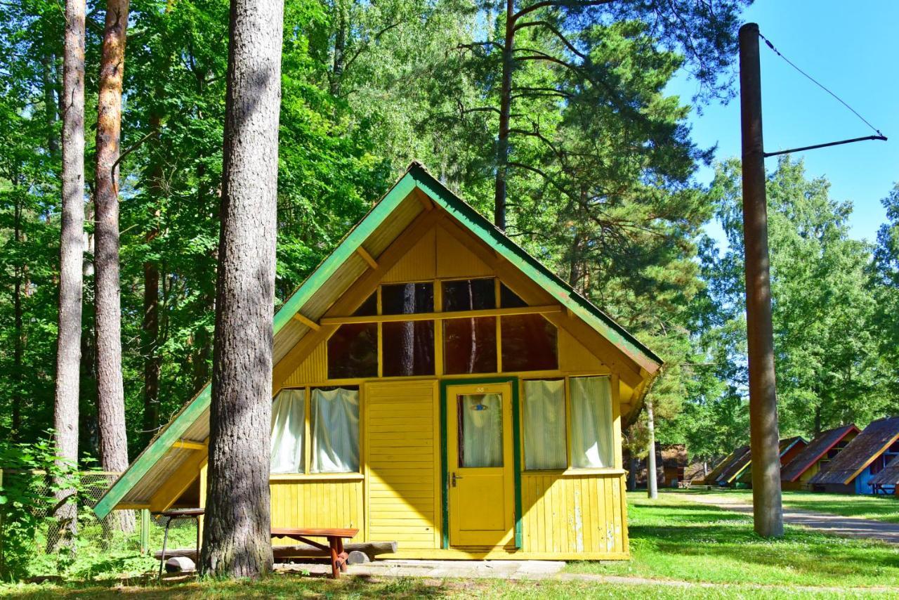 Camping Vaivari Jurmala Hotel Buitenkant foto