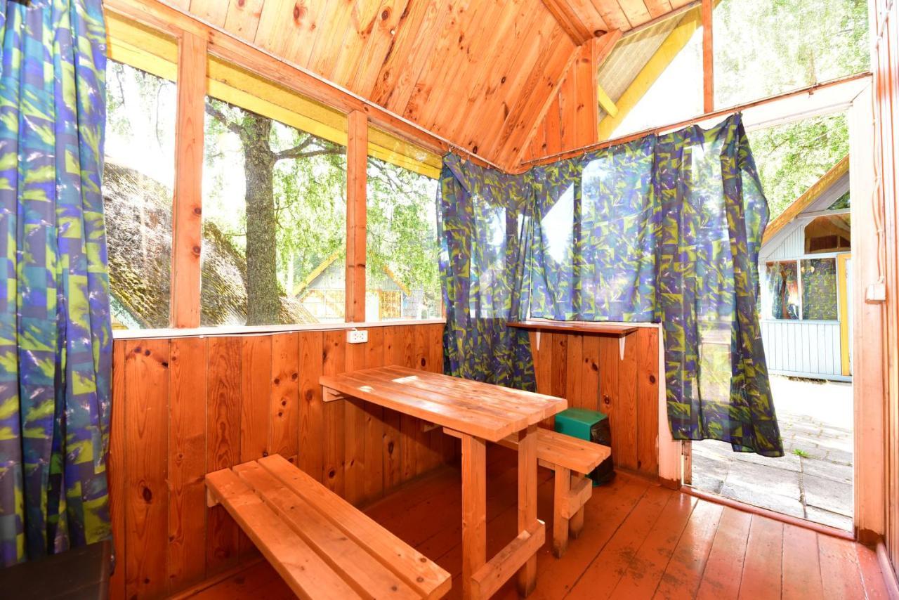 Camping Vaivari Jurmala Hotel Buitenkant foto